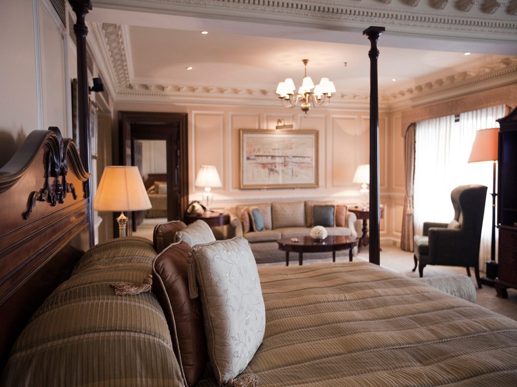 Taj Hotel Room